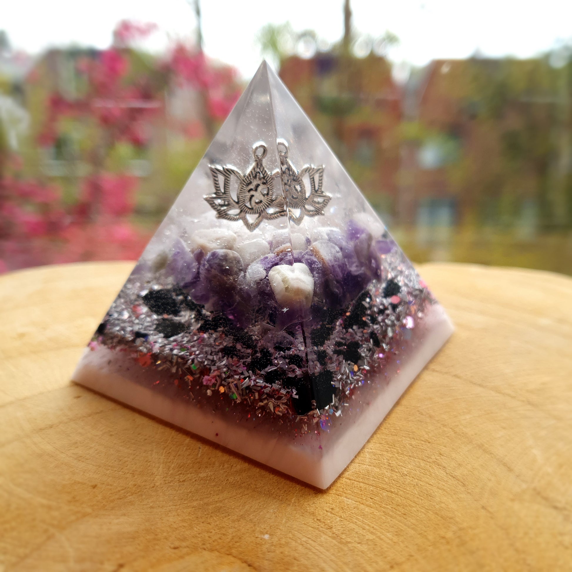 Orgonite op aanvraag.